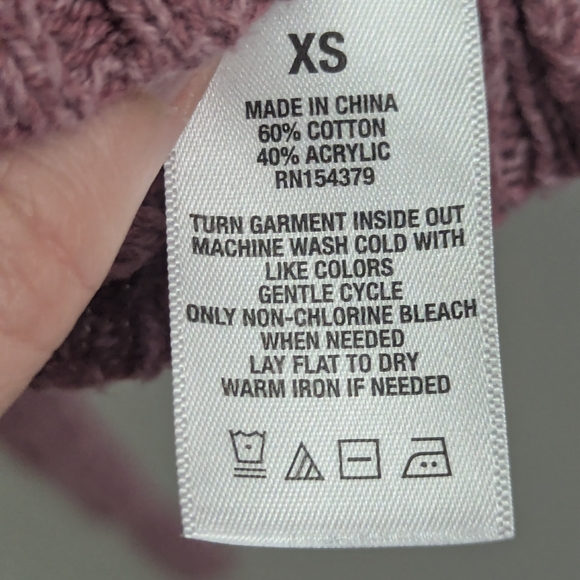 Aeropostale XS Striped Ribbed Sweater - Cream and Burgundy Fall Winter Teen EUC - Picture 6 of 7